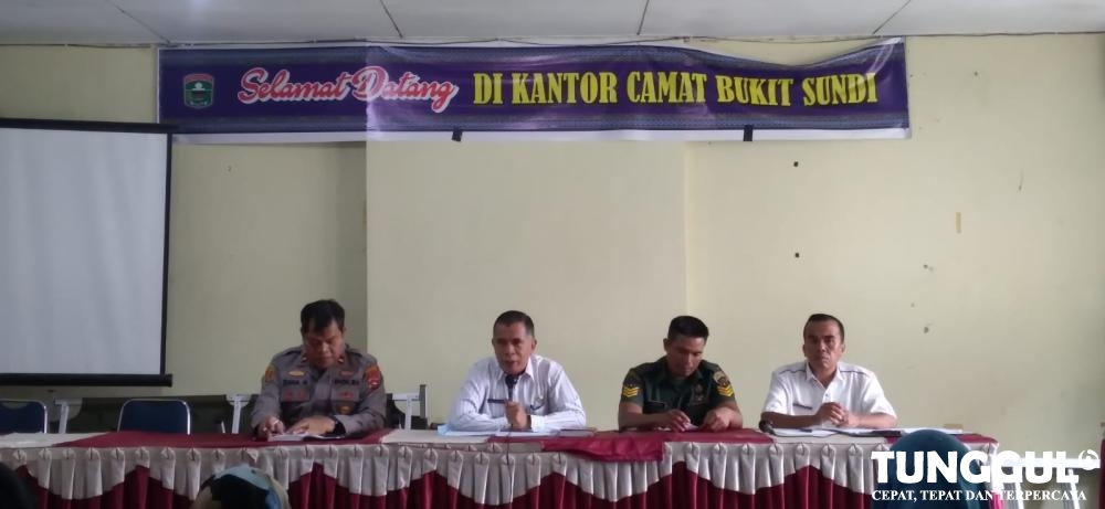 RAPAT PEMBENTUKAN PANITIA HUTRI KE-77 TAHUN 2022 DI KECAMATAN BUKIT SUNDI